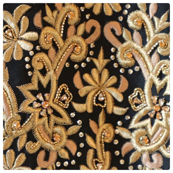 ALICE + OLIVIA Kristian Embellished Embroidered Dress - Picture 13 of 16